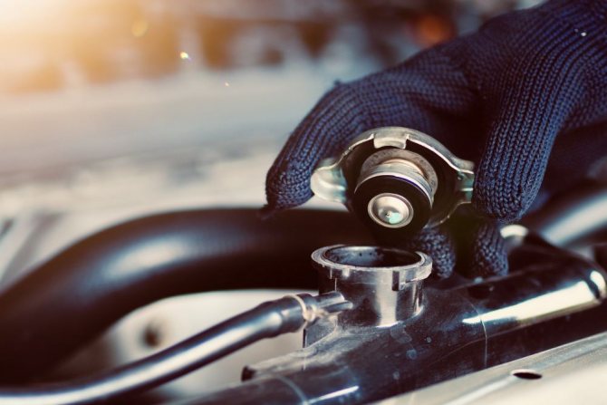 Как часто менять антифриз