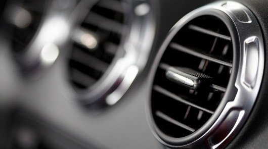 Летние советы: Как эффективно использовать кондиционер в автомобиле