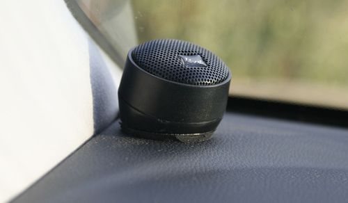 Твитер-пищалка в авто